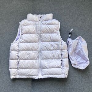 Uniqlo Ultra Light Down Puffer Vest In Lavender/purple - 6T